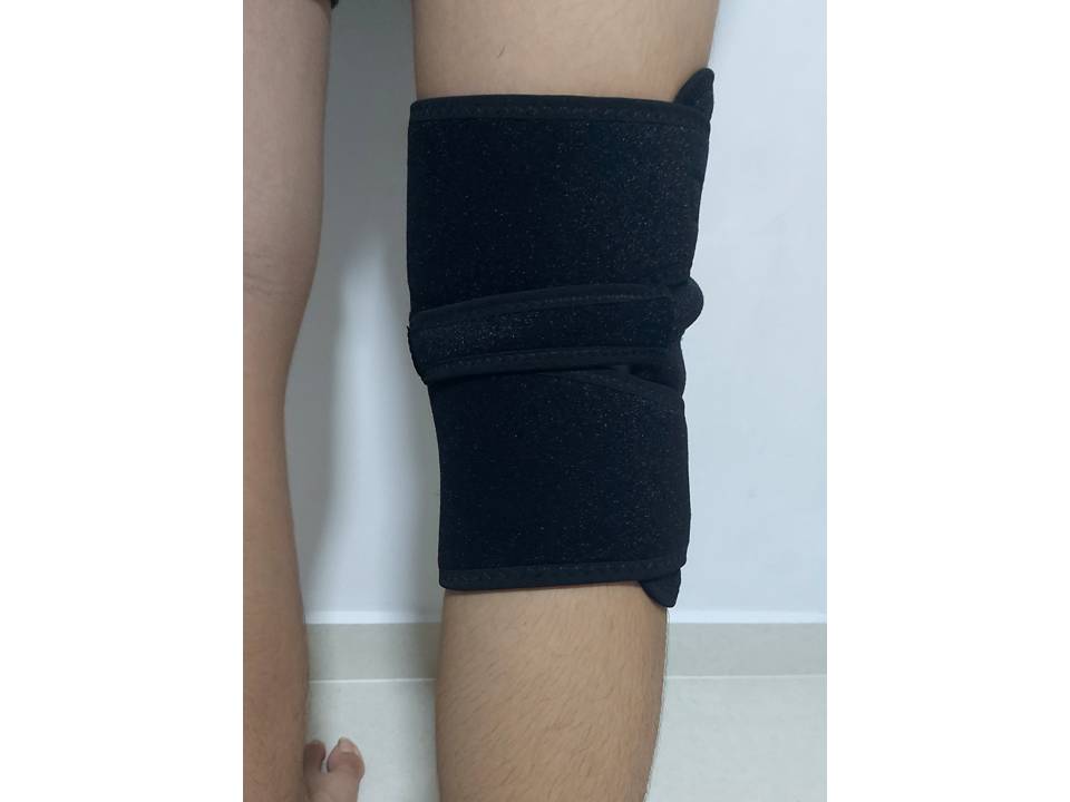 Orthopedic Neoprene Knee Brace Knee Guard Knee Support Adjustable Free Size Single Piece - Image 7